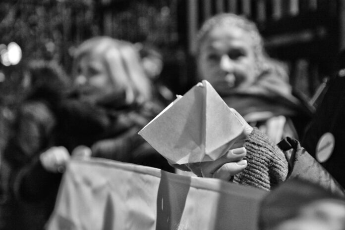 Solidarni z Ukrainą - protest pod Konsulatem Rosji