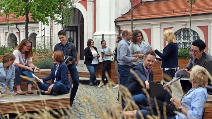 Miejskie jednostki szukają pracowników