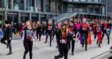 Poznań: Akcja "Nazywam się Miliard" dla Strajku Kobiet