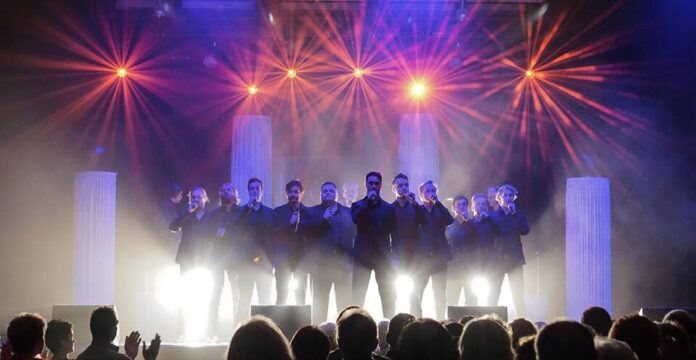 12 Tenors