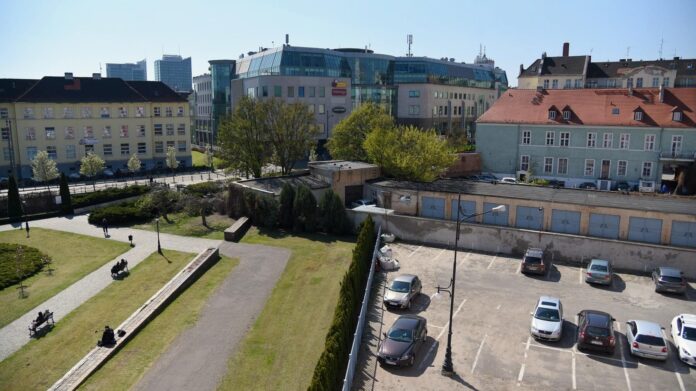 Drugi dziedziniec UMP