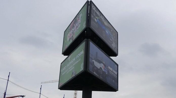 uchwała krajobrazowa wyeliminuje reklamy tego typu?