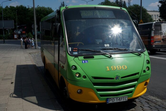 minibus