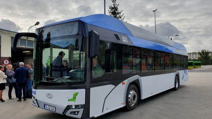 autobus wodorowy solarisa fot. UMP