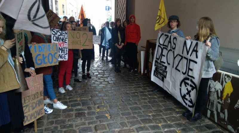demonstracja Młodzieżowy Strajk Klimatyczny