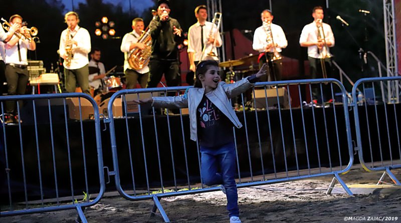 Kierski Festiwal 2019. Święto fanów muzyki oraz... koni!