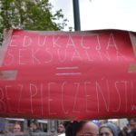 Protest przed biurem PiS. Kretkowska: "Fanatyzm napędza brak reakcji"