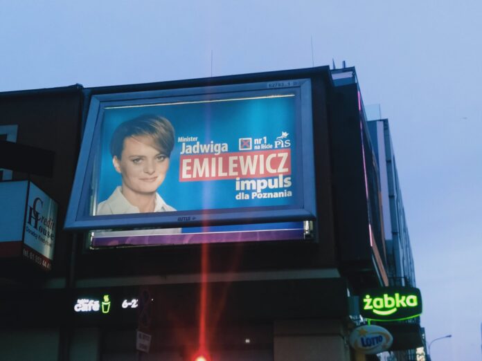 uszkodzony plakat wyborczy fot. czytelniczka (1)