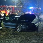 Wypadek BMW na trasie Kuklinów-Lutogniew. Cztery osoby poszkodowane