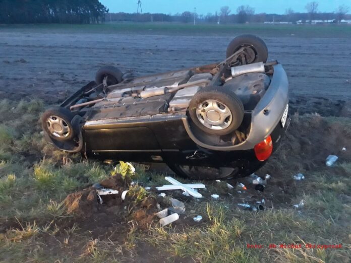 wypadek Rawicz fot. Michał Skrzypczak OSP w Izbicach