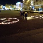 Poznań: Na placu Wolności zapłonęło 415 zniczy. Dlaczego?