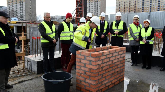 Budowa pływalni na os. Zwycięstwa 3 fot. PIM