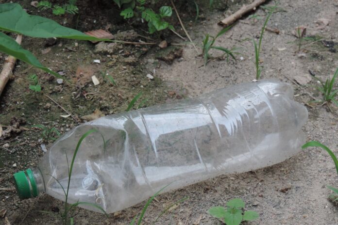 butelka plastikowa