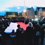 Poznań: Łańcuch Światła po raz kolejny wsparł sędziów