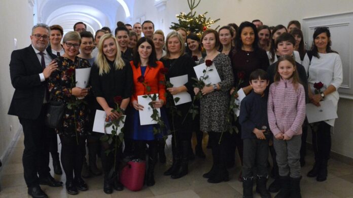 Nowi nauczyciele mianowani fot. UMP
