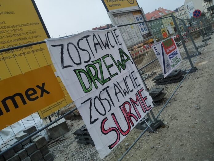 protest przed Urzędem Miasta fot. Karolina Adamska