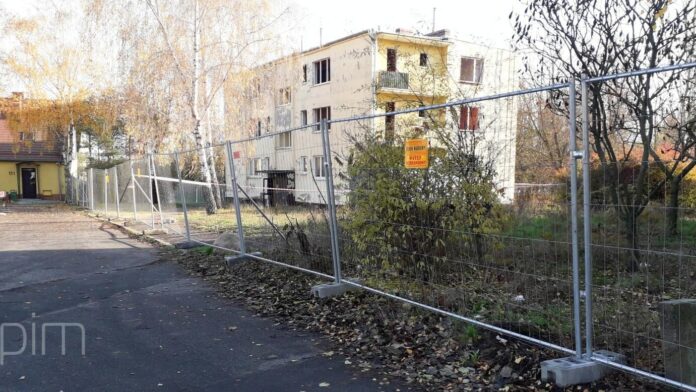 wyburzenia-budynkow Naramowice fot. PIM