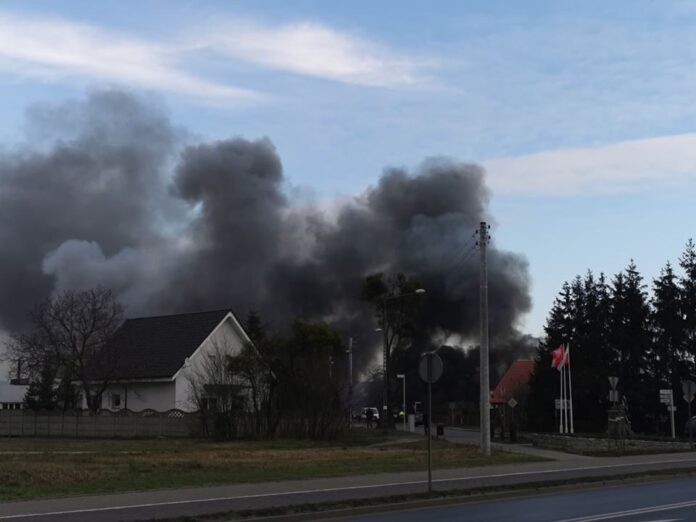 Pożar archiwum fot. OSP Pniewy
