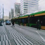 Poznań: Na Świętym Marcinie jest niebezpiecznie! Szczególnie na... przystanku tramwajowym