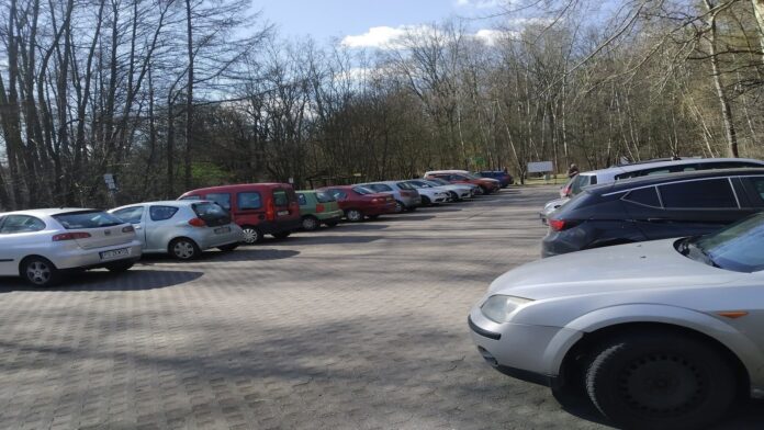 parking Nad Cybiną fot. Kalina