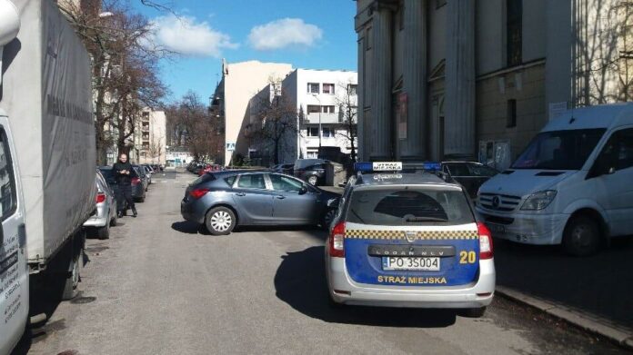 samochód Dąbrówki fot. SMMP
