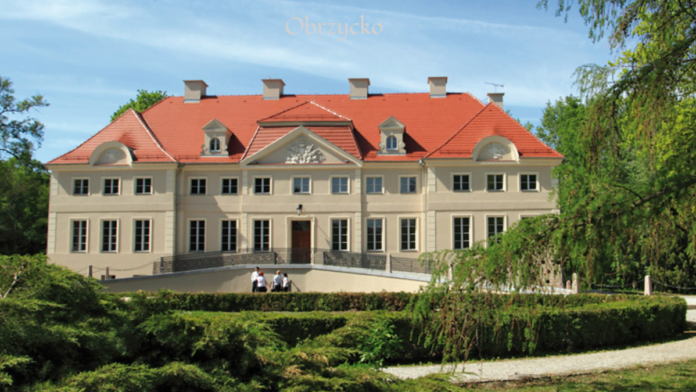 Gułtowy pałac fot. UAM