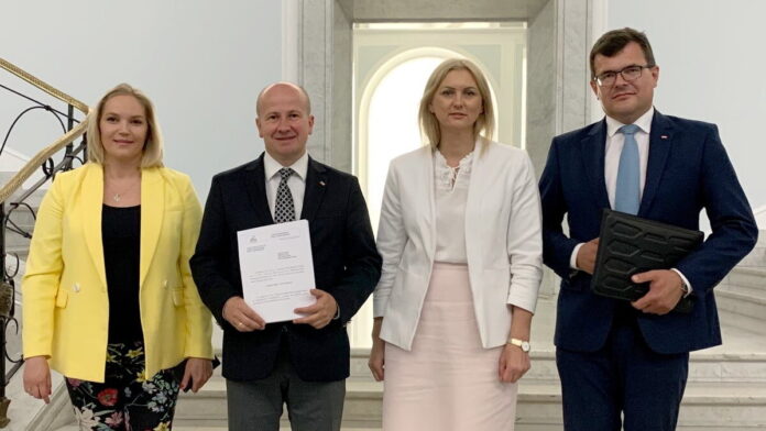 edukacja domowa poseł B. Wróblewski