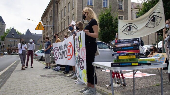 Extinction Rebellion Poznań i Młodzieżowy Strajk Klimatyczny, fot. Maria Krawczyk