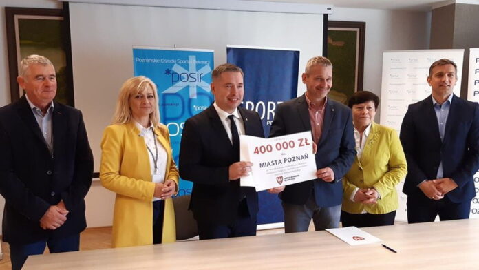 Golęcin podpisanie umowy fot. UMWW