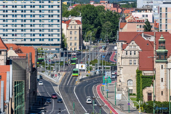 Miasto Poznań z hotelu Altus fot. Sławek Wąchała