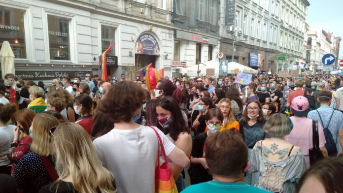 LGBT