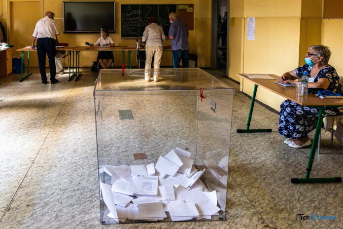 Wybory 2020 głosowanie lokal wyborczy fot. Sławek Wąchała