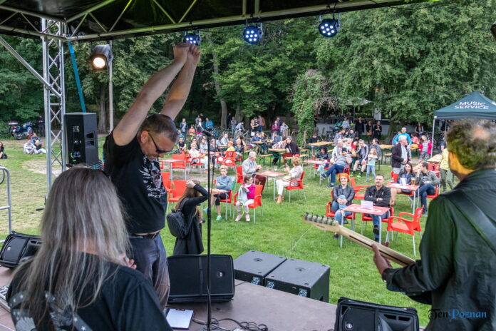 Blue Wave Band nad Rusałką fot. Sławek Wąchała