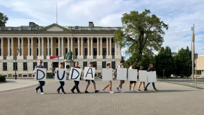 happening fot. Młodzi Nowocześni