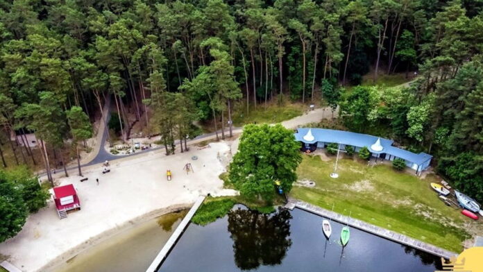 jezioro Sarcze fot. UMiGTrzcianka