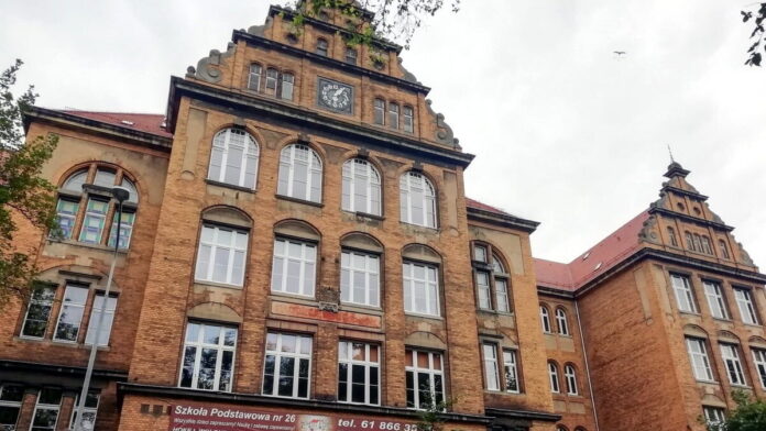 szkoła przy Berwińskiego fot. PIM