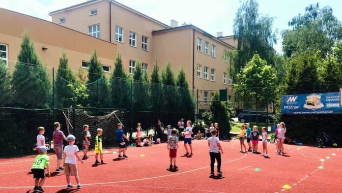 zajęcia z trenerem osiedlowym fot. UMP