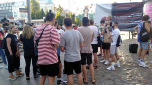 Poznań: Pikieta przed Starym Marychem. Przeciwko homoseksualizmowi