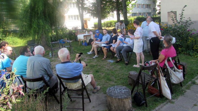 Kącik literacki Łazarz fot. R. Modrzyński