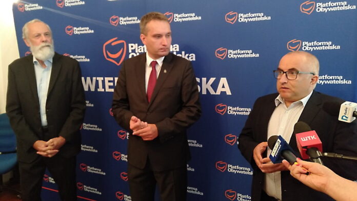konferencja PO o oświacie