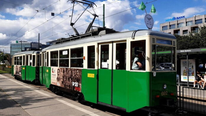 tramwaj upamiętniający Powstanie Śląskie fot. MPK