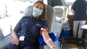 Poznań: Prawie 15 litrów krwi trafi do potrzebujących. Dzięki policji