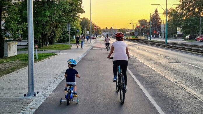Powitanie Rowerowej Trasy Grunwaldzkiej fot. Rowerowy Poznań