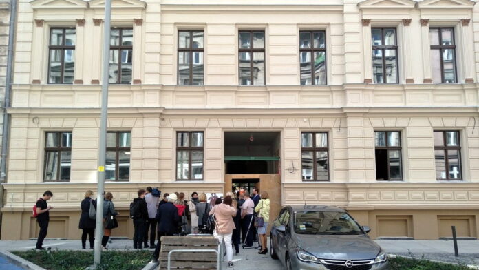 PTT nowa siedziba