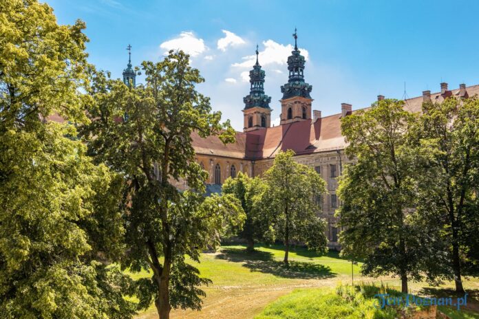 Lubiąż - klasztor - opactwo cystersów fot. Sławek Wąchała