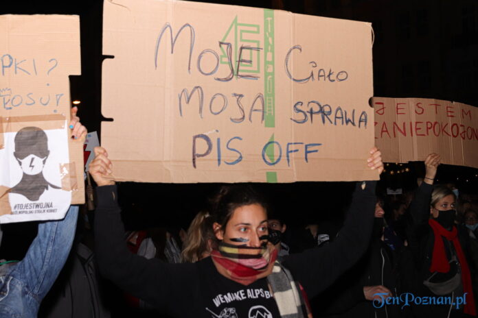 Protest Kobiet 26.10 fot. Sławek Wąchała