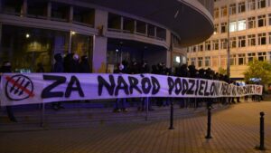 Poznań: Strajk Kobiet na placu Wolności. Tylu ludzi jeszcze nie było!
