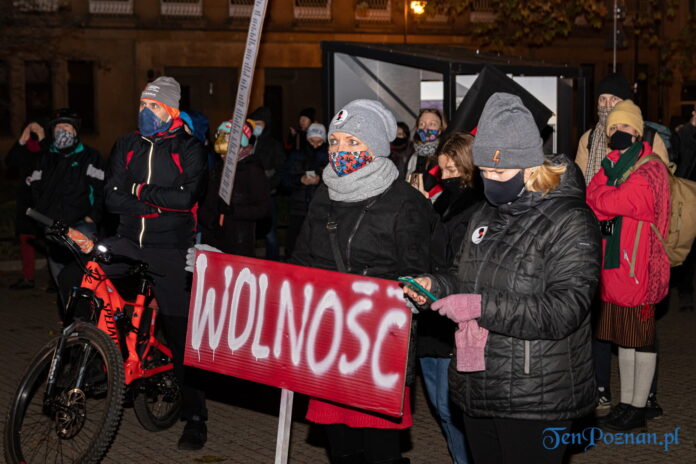 PROCES Kobiecego Ciała Strajk Kobiet fot. Sławek Wąchała