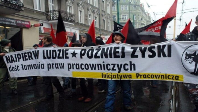 protest pracowniczy fot. OZZ Inicjatywa Pracownicza