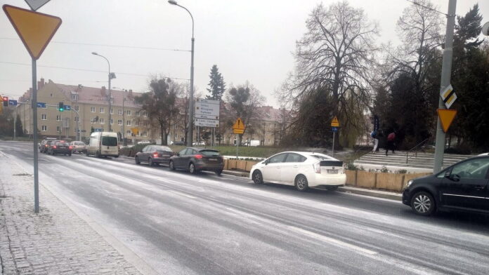pierwszy śnieg, zima fot. K. Adamska